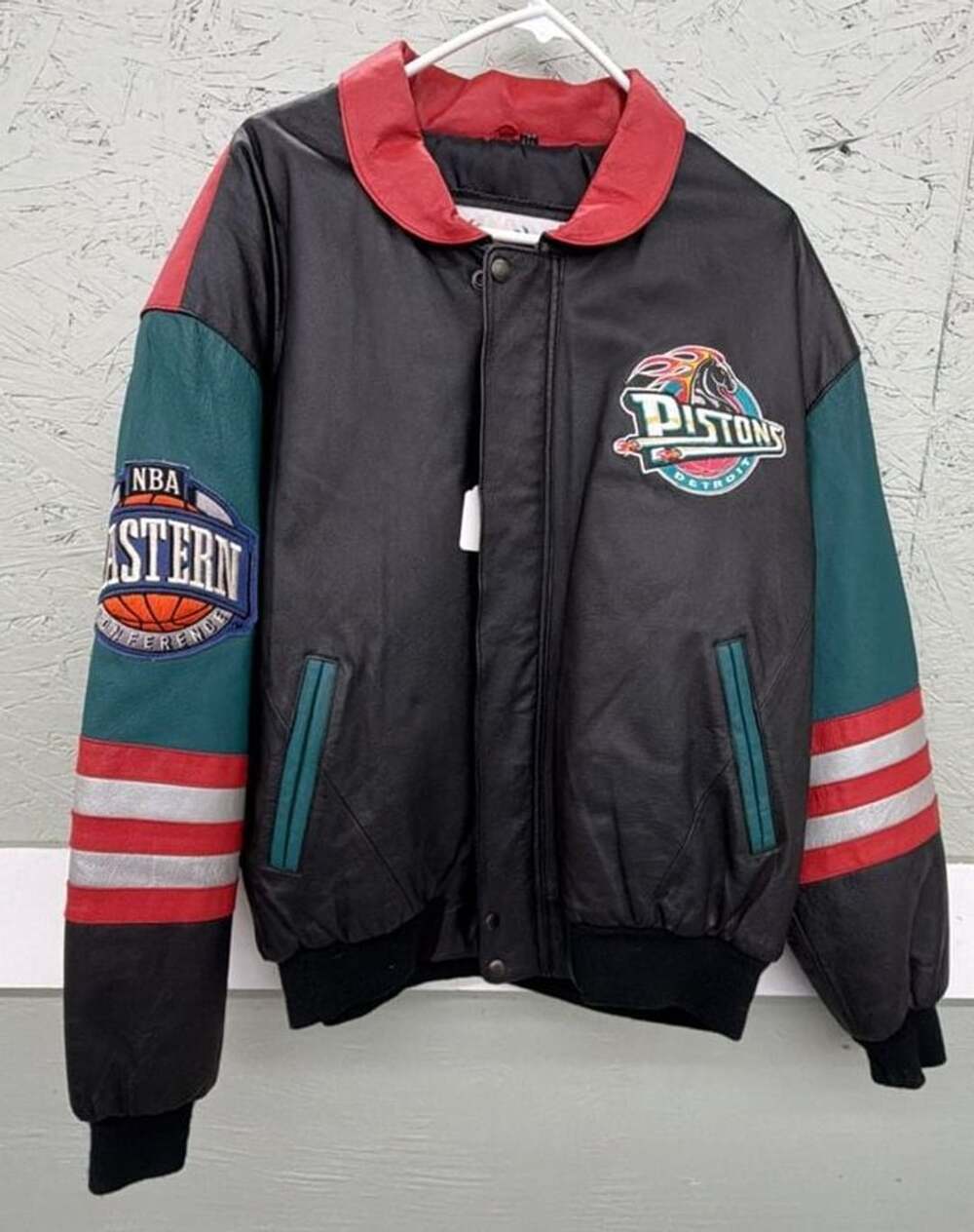 Vintage 90s Detroit Pistons Horse Logo Leather Bomber Jacket
